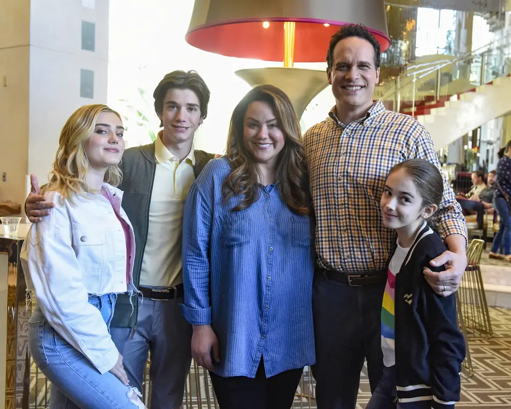 the cast of American Housewife Season 6 Release Date in a frame