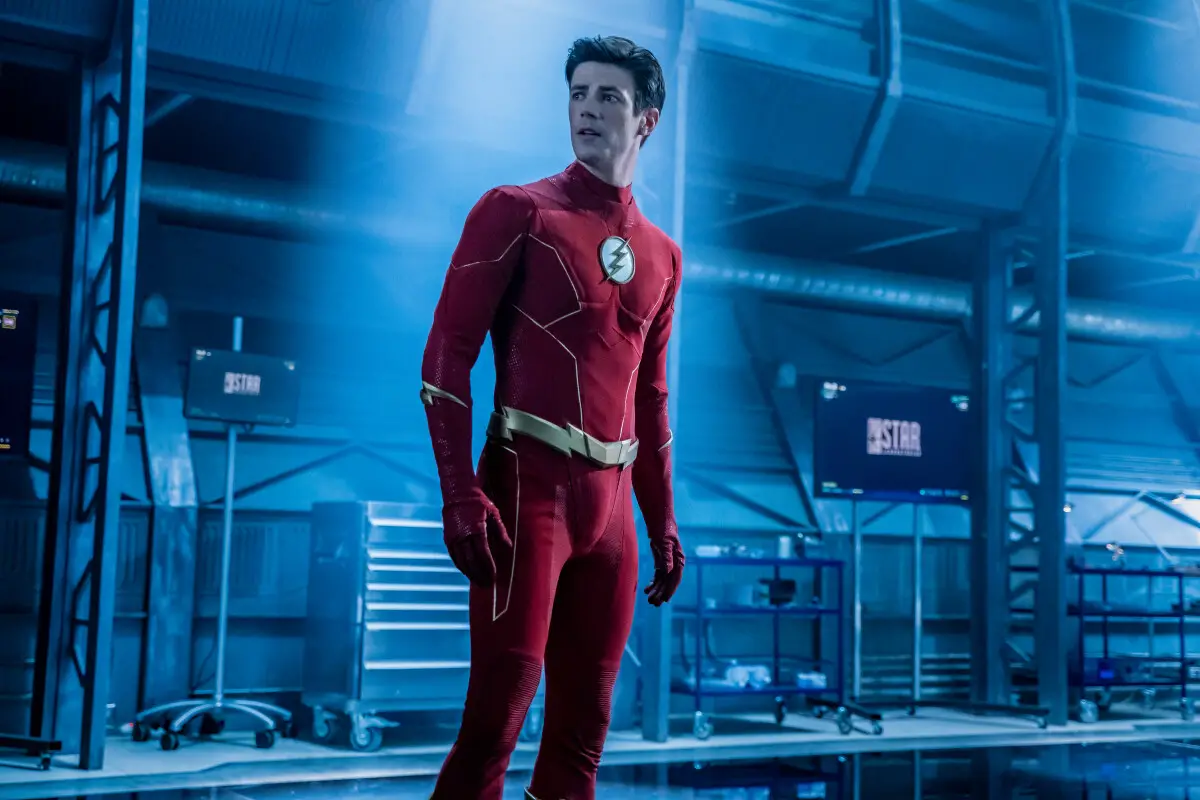 Main character of the show The Flash is looking at something